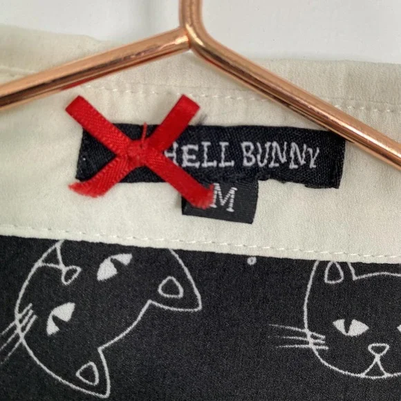 Hell Bunny Shirt Womens Medium Black Cat Print Short Sleeve Button Top Novelty - Picture 3 of 13